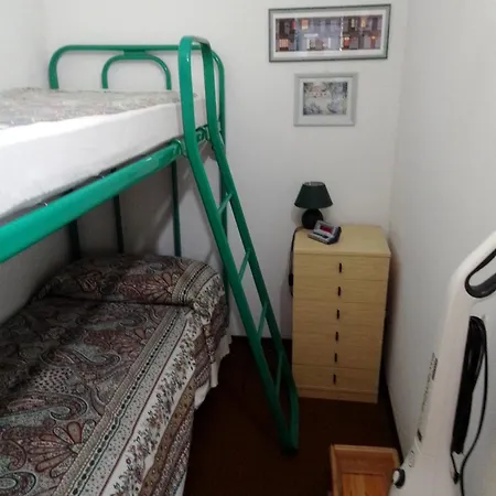 Apartment Artesina *